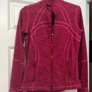Pink lululemon align top
